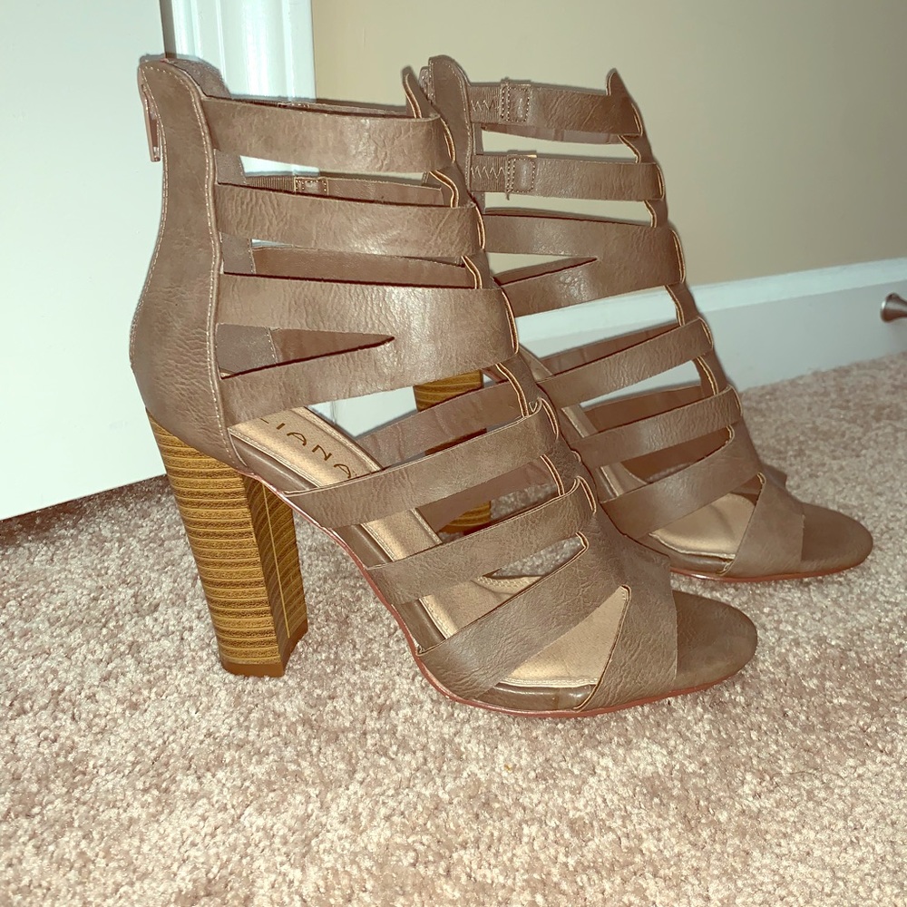 Heeled sandals